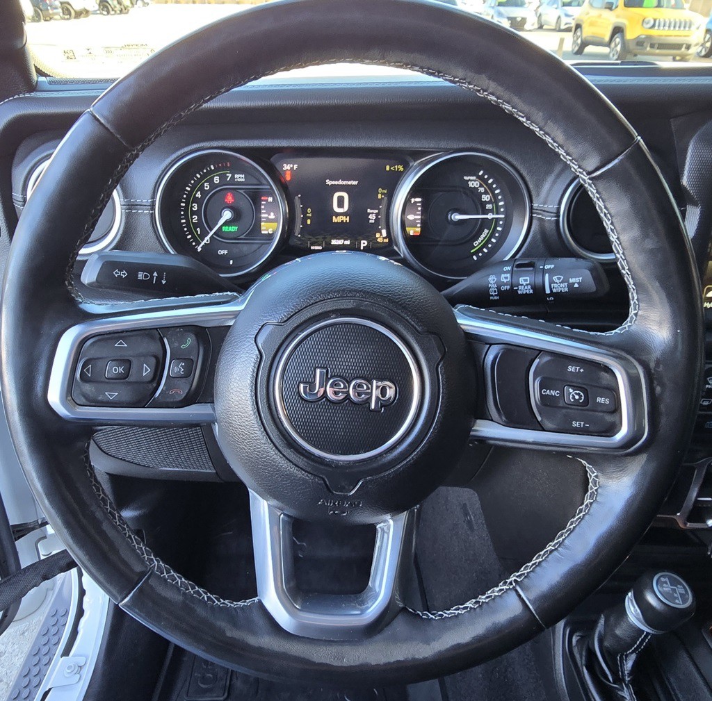 2022 Jeep Wrangler Image 25