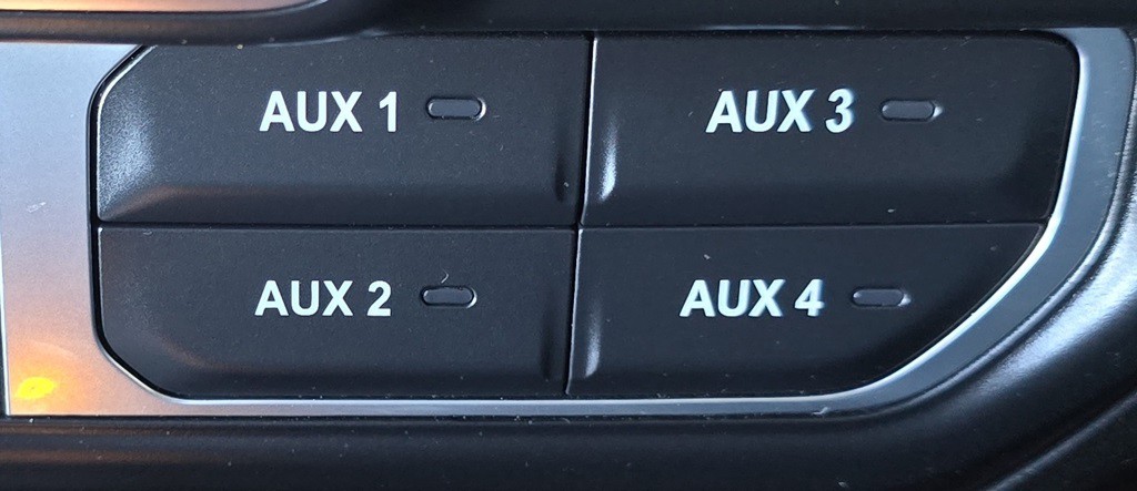 2022 Jeep Wrangler Image 34