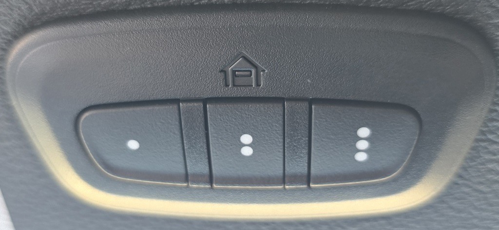 2022 Jeep Wrangler Image 37