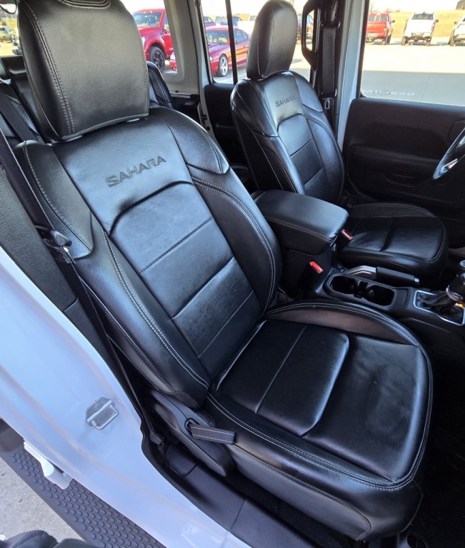 2022 Jeep Wrangler Image 45