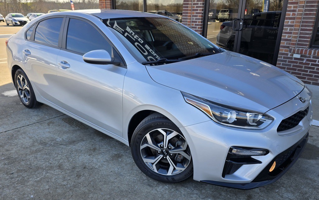 2021 Kia Forte Image 3