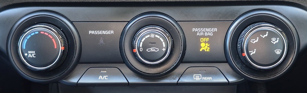 2021 Kia Forte Image 25