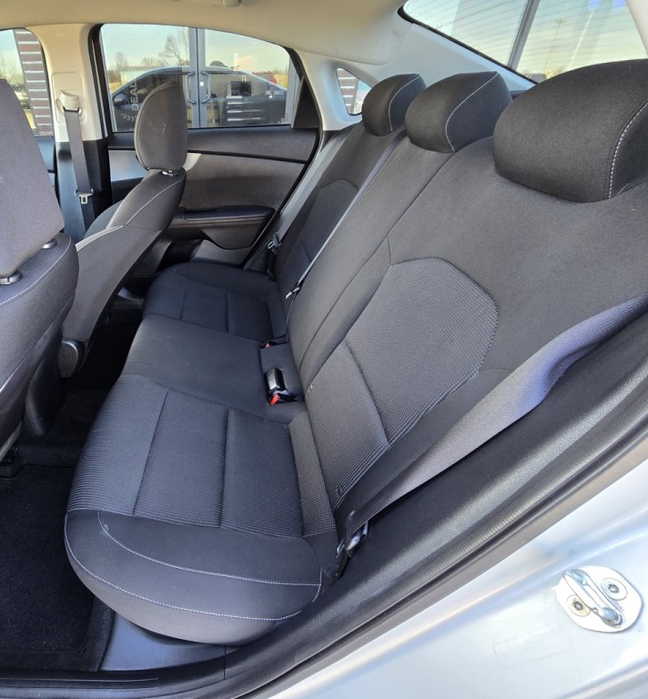 2021 Kia Forte Image 29