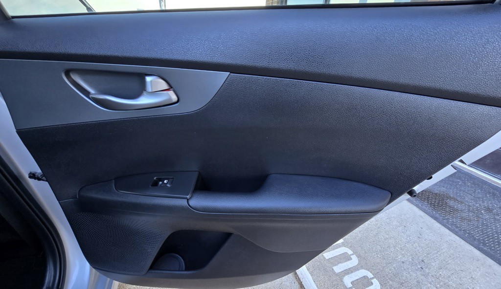 2021 Kia Forte Image 34