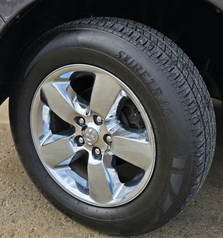 2017 RAM 1500 Image 17