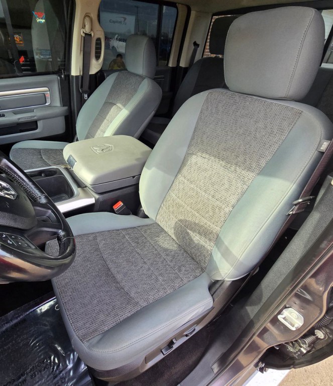 2017 RAM 1500 Image 24