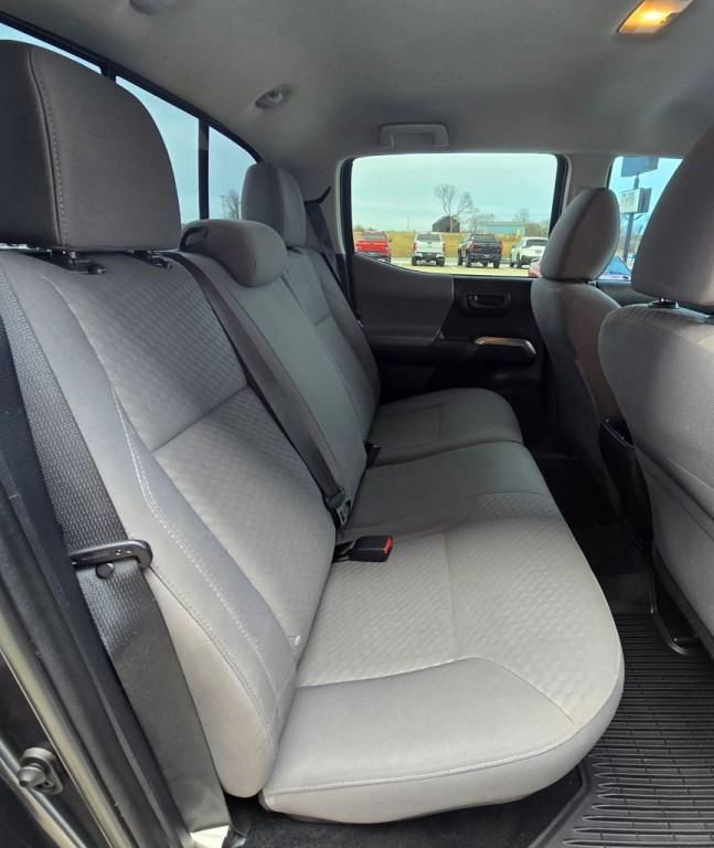 2021 Toyota Tacoma Image 42