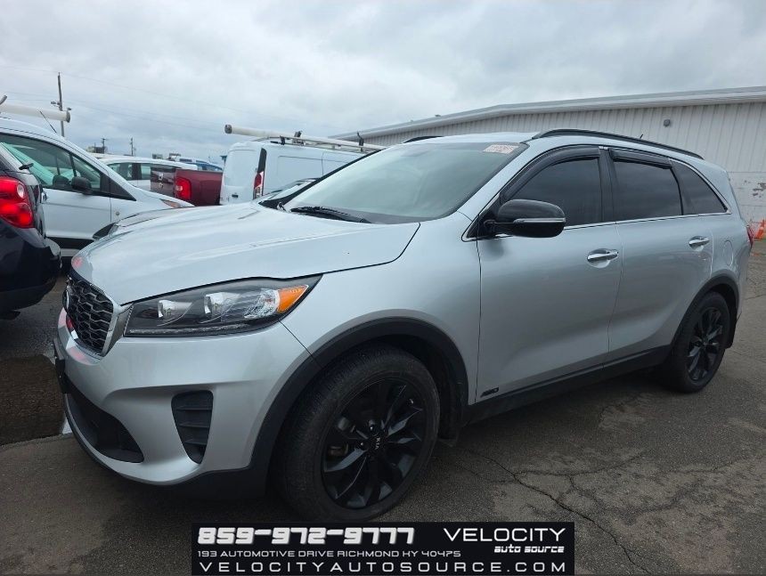 2019 Kia Sorento Image 1