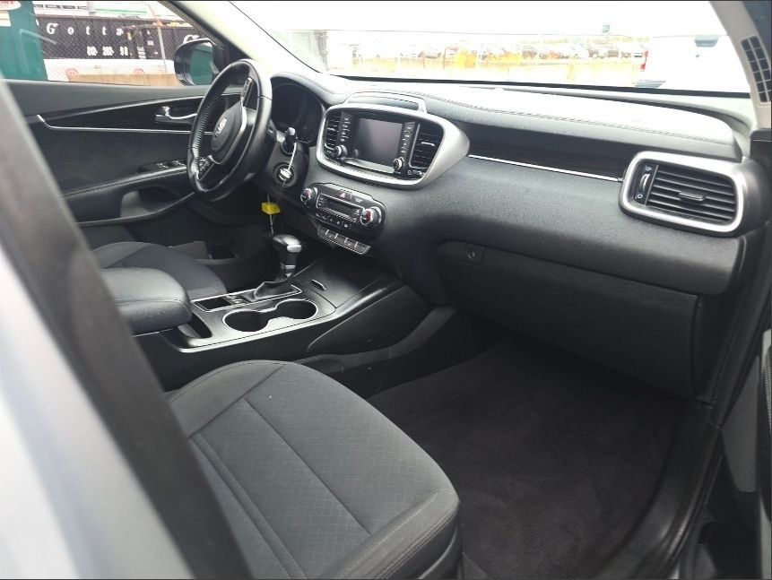 2019 Kia Sorento Image 6
