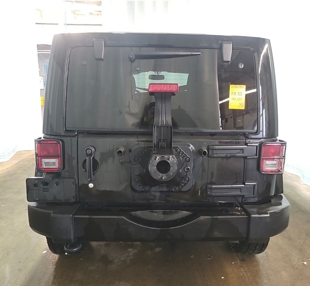 2017 Jeep Wrangler Image 4