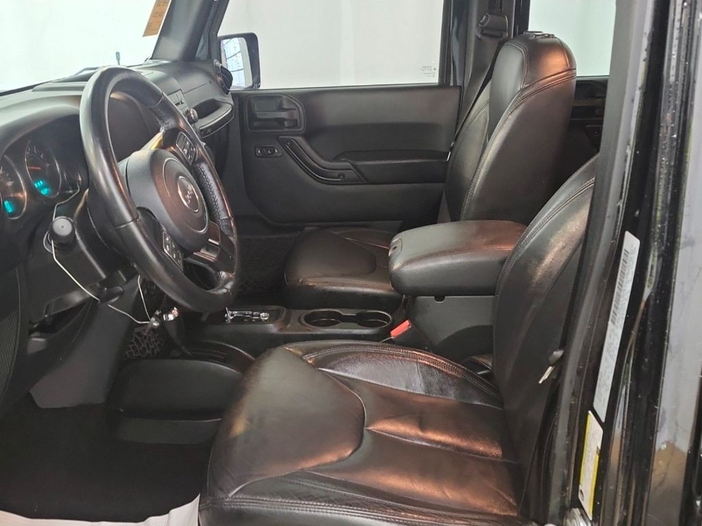 2017 Jeep Wrangler Image 8