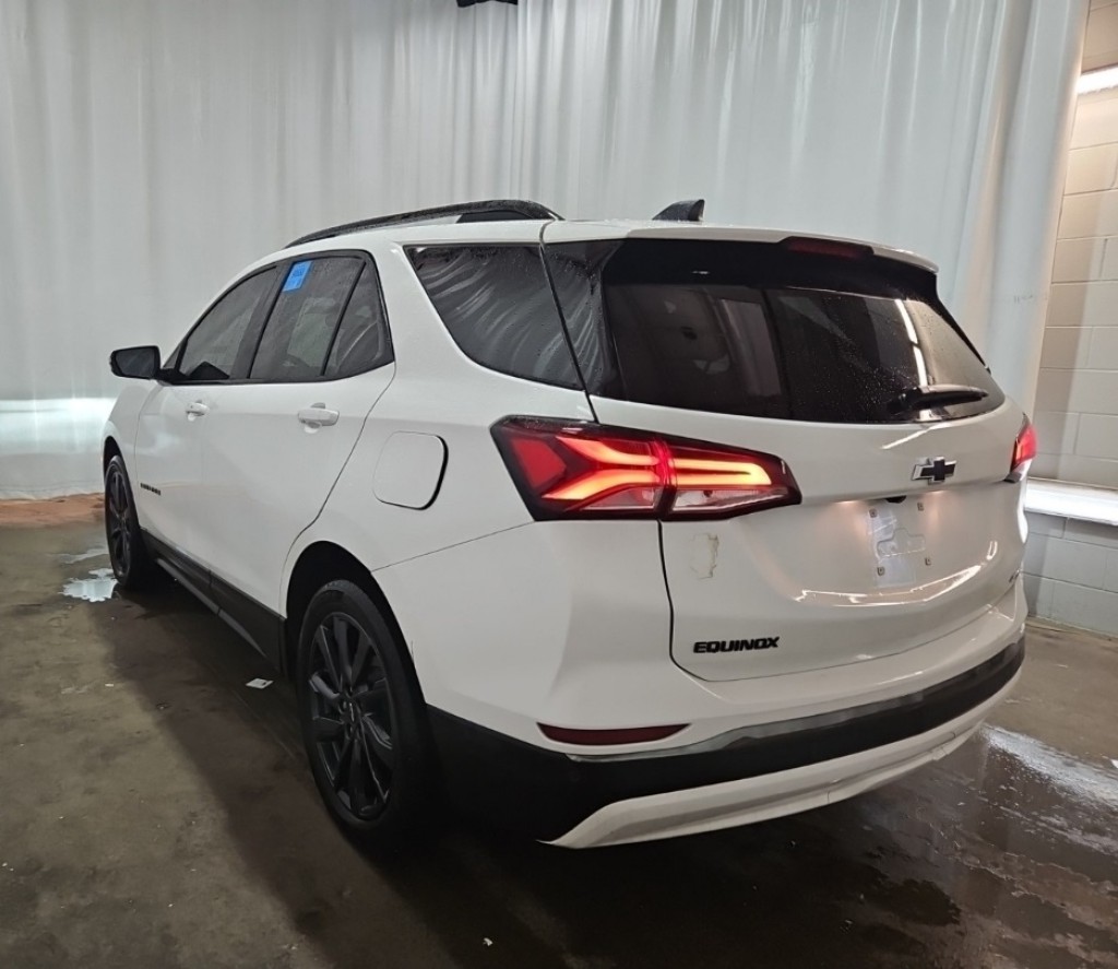 2022 Chevrolet Equinox Image 3