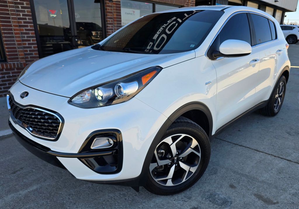 2021 Kia Sportage Image 2