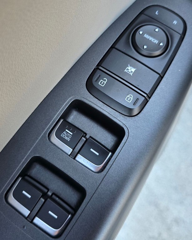 2021 Kia Sportage Image 16