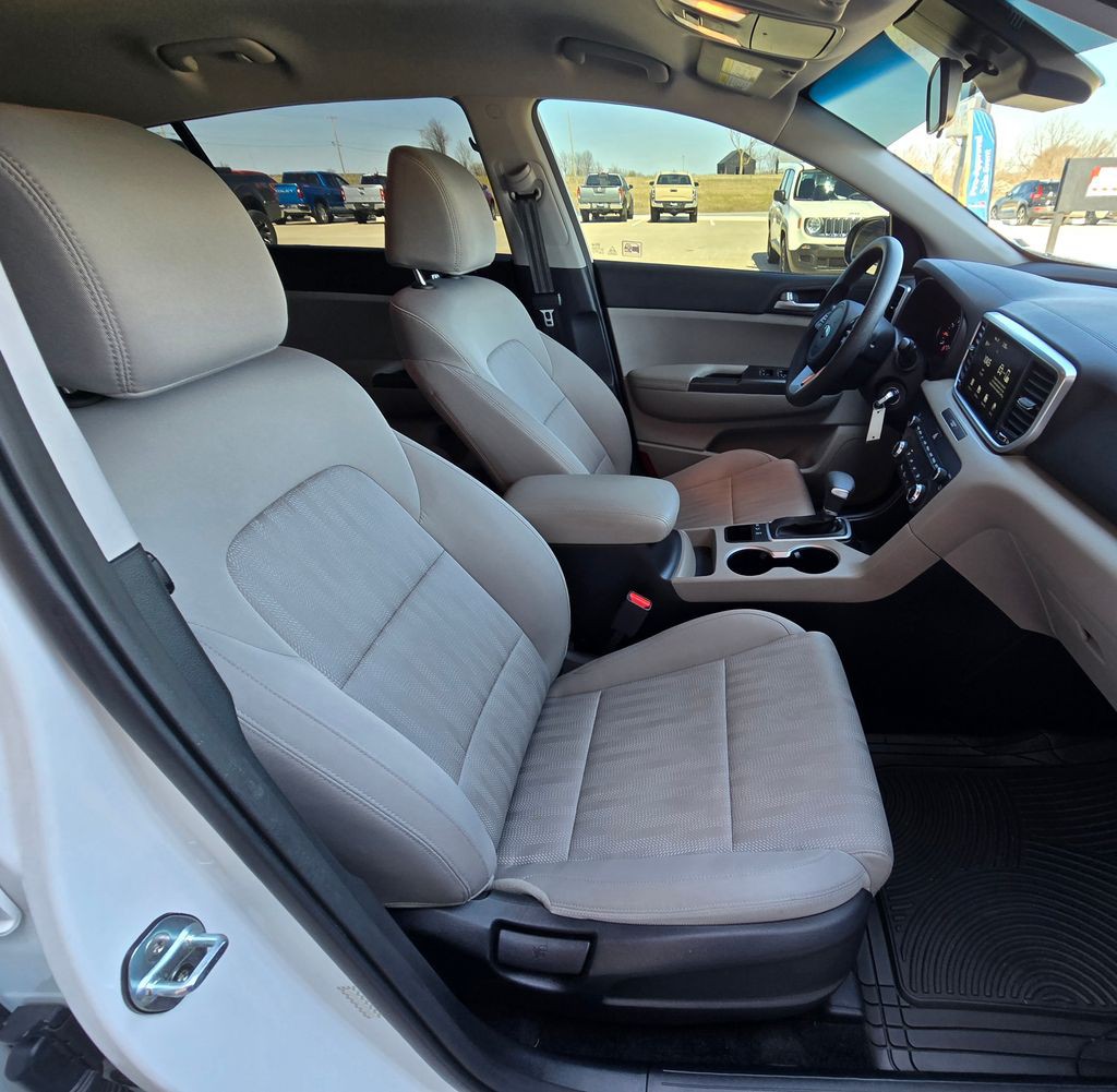 2021 Kia Sportage Image 36