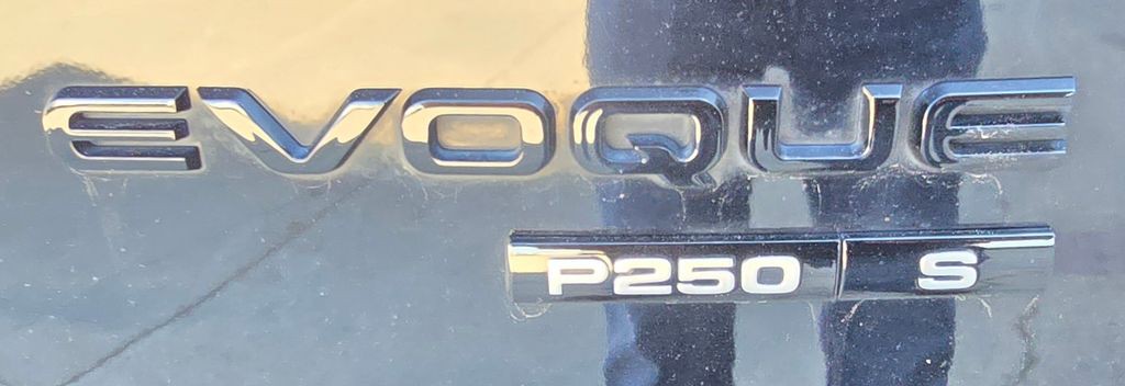 2020 Land Rover Range Rover Evoque Image 10