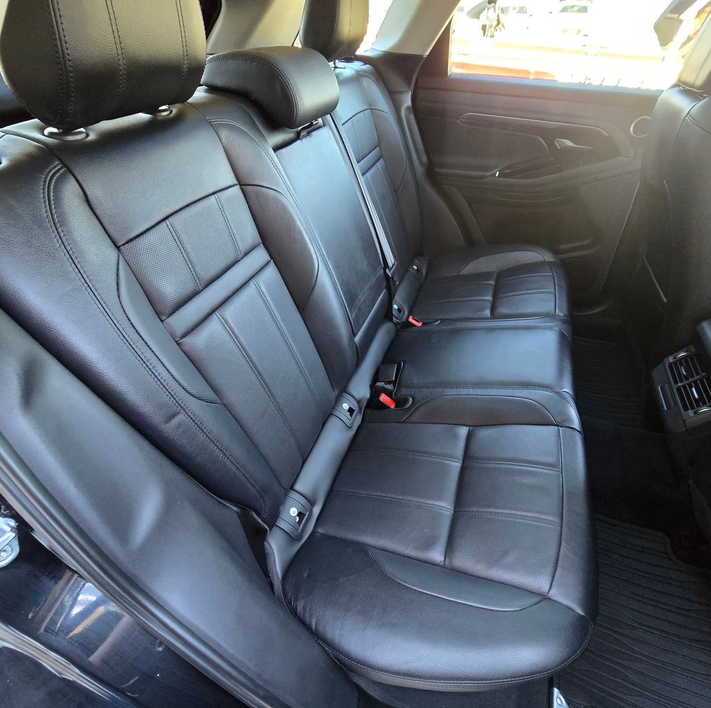 2020 Land Rover Range Rover Evoque Image 41
