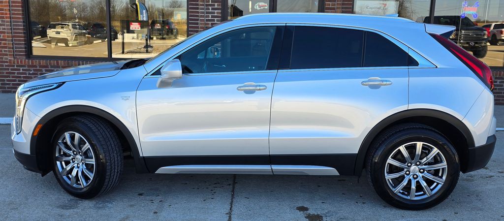 2019 Cadillac XT4 Image 4