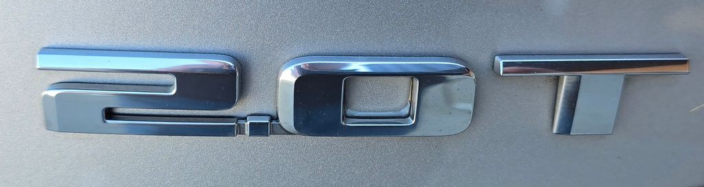 2019 Cadillac XT4 Image 11