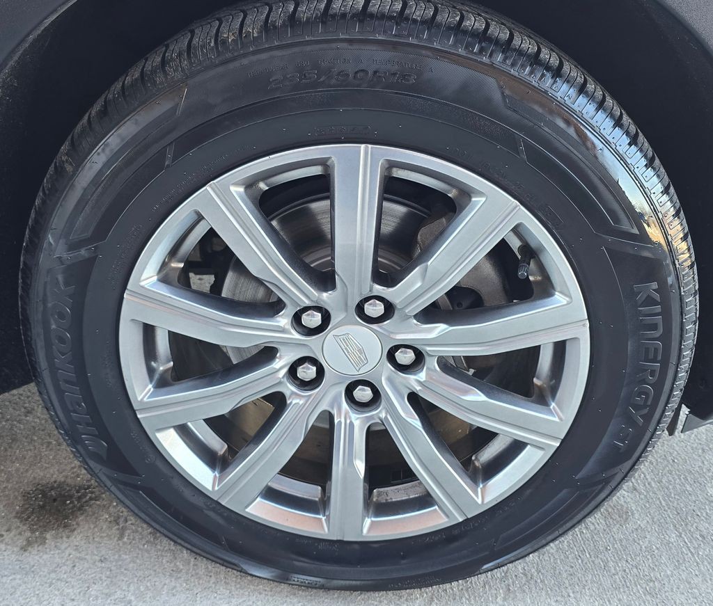 2019 Cadillac XT4 Image 15