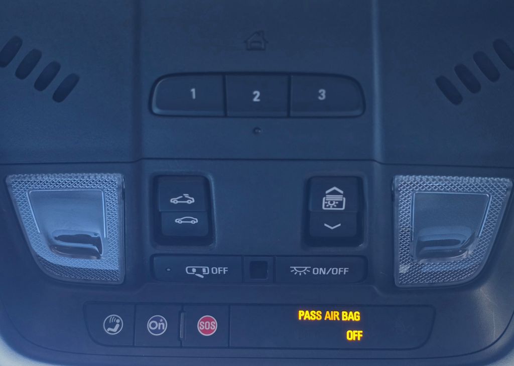 2019 Cadillac XT4 Image 32