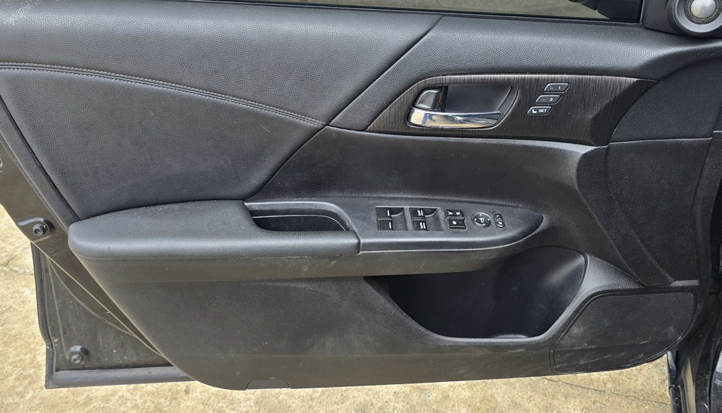 2014 Honda Accord Image 8