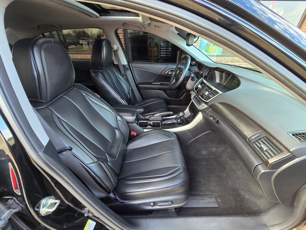 2014 Honda Accord Image 34