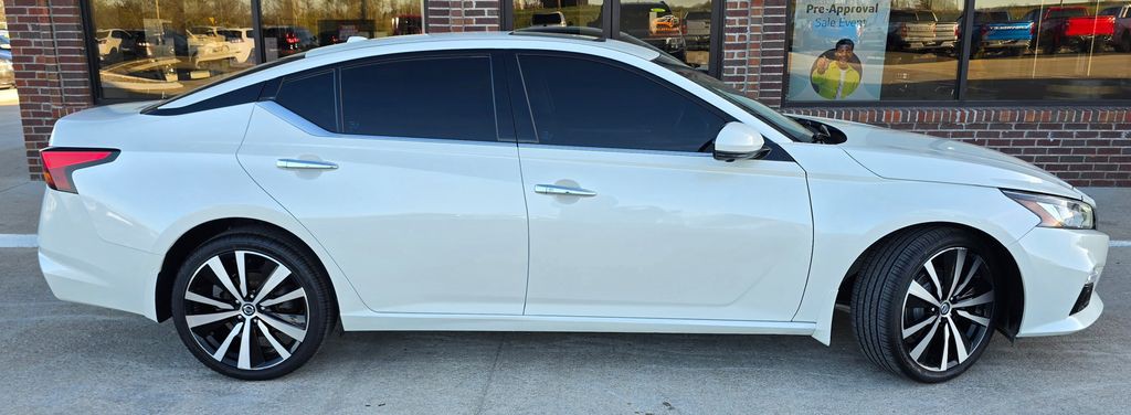 2020 Nissan Altima Image 5