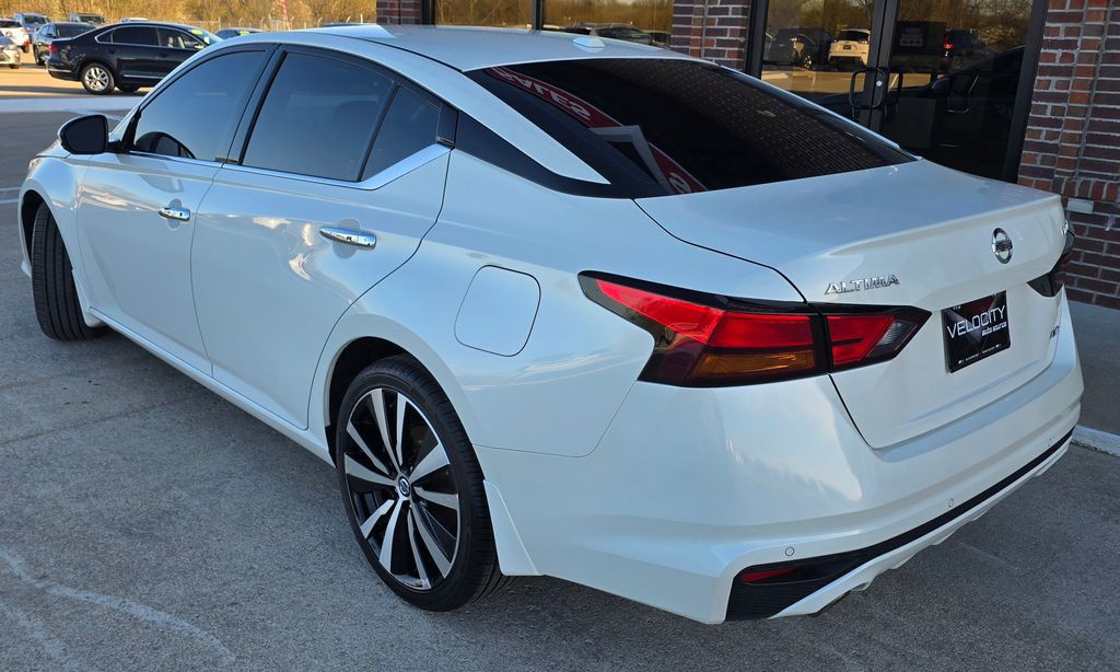 2020 Nissan Altima Image 6