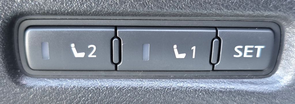 2020 Nissan Altima Image 18