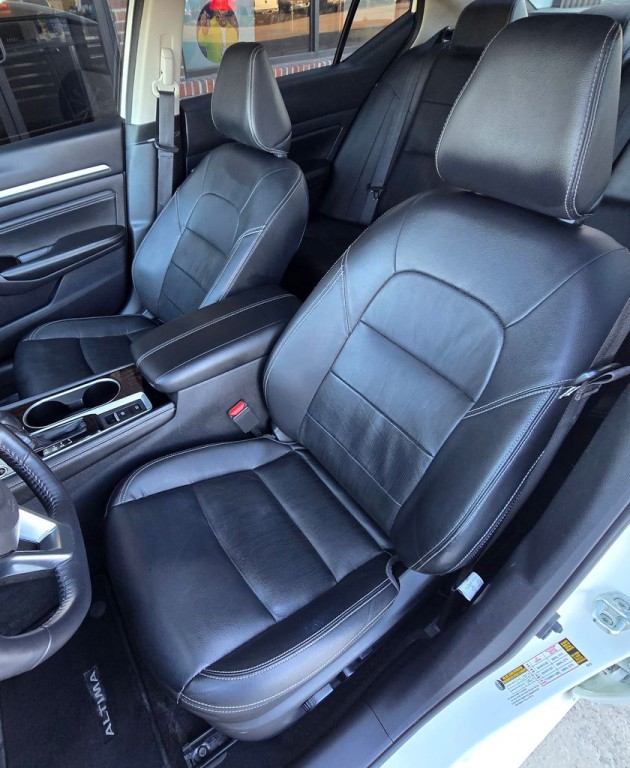 2020 Nissan Altima Image 20