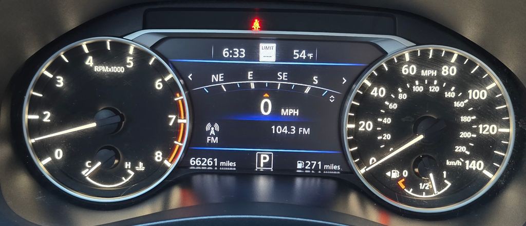 2020 Nissan Altima Image 22