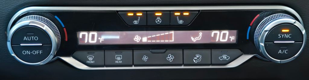 2020 Nissan Altima Image 29