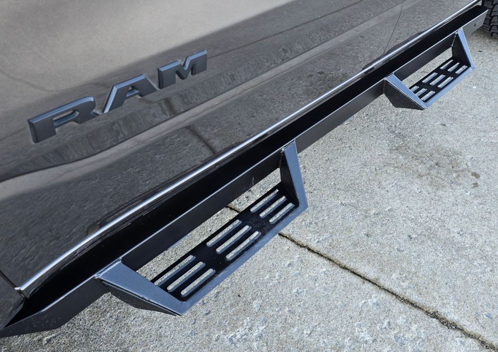 2020 RAM 1500 Image 13