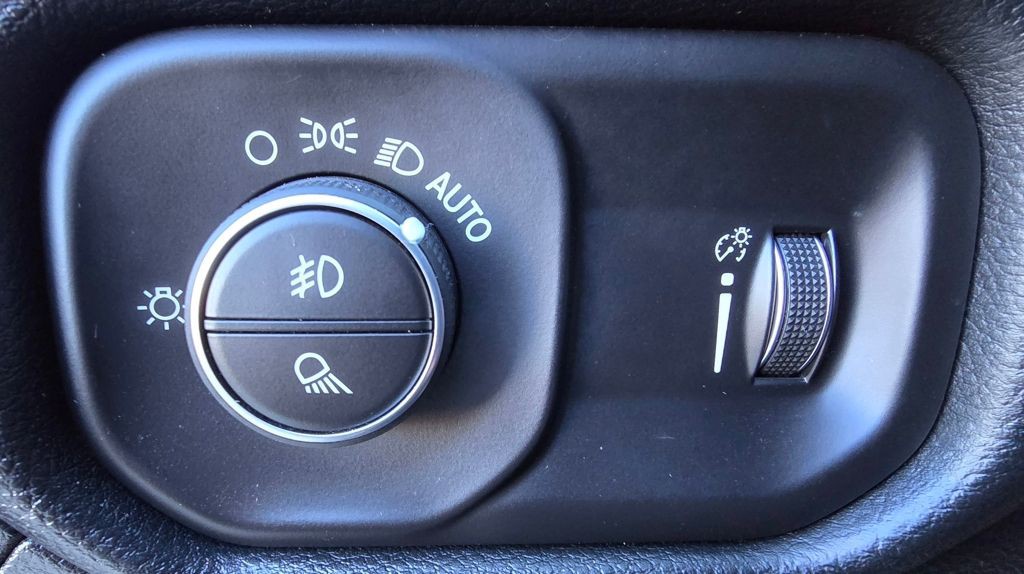 2020 RAM 1500 Image 23