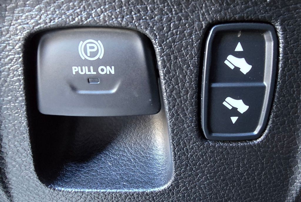 2020 RAM 1500 Image 24