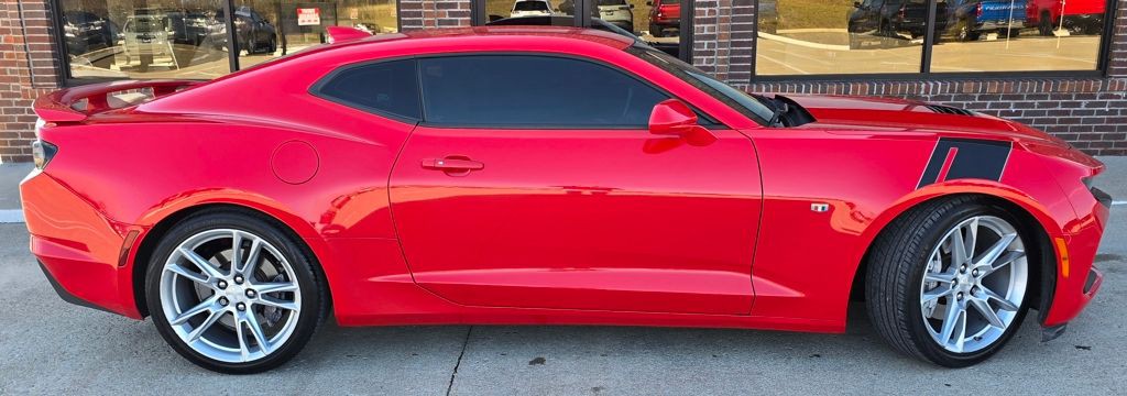 2019 Chevrolet Camaro Image 5