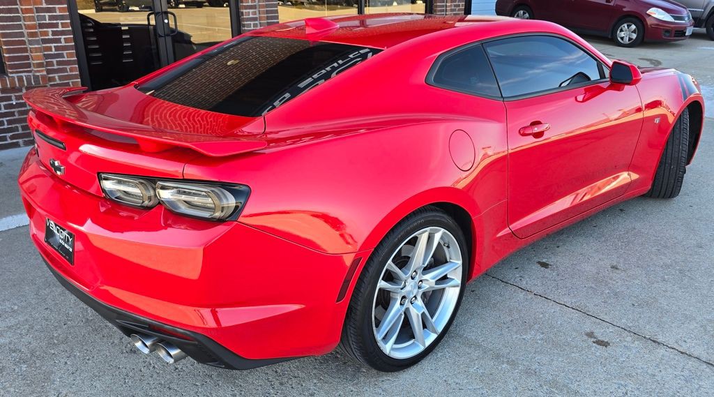 2019 Chevrolet Camaro Image 7