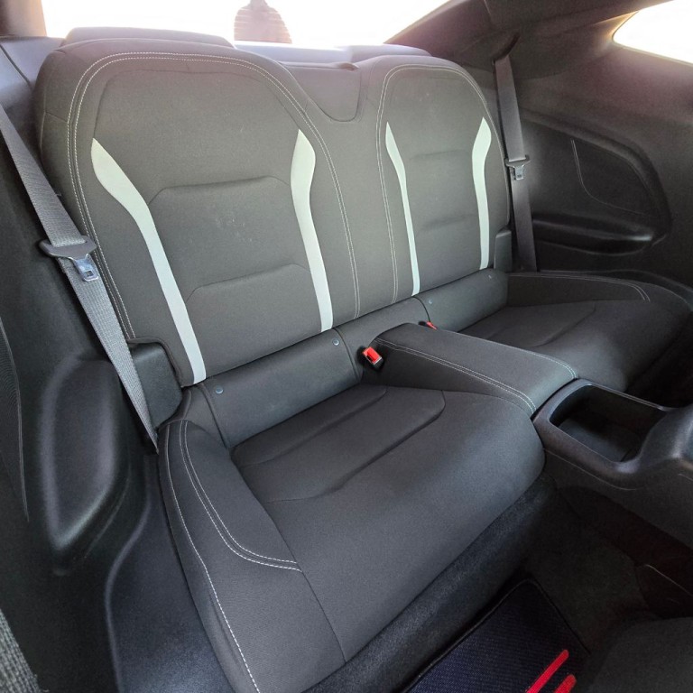 2019 Chevrolet Camaro Image 33