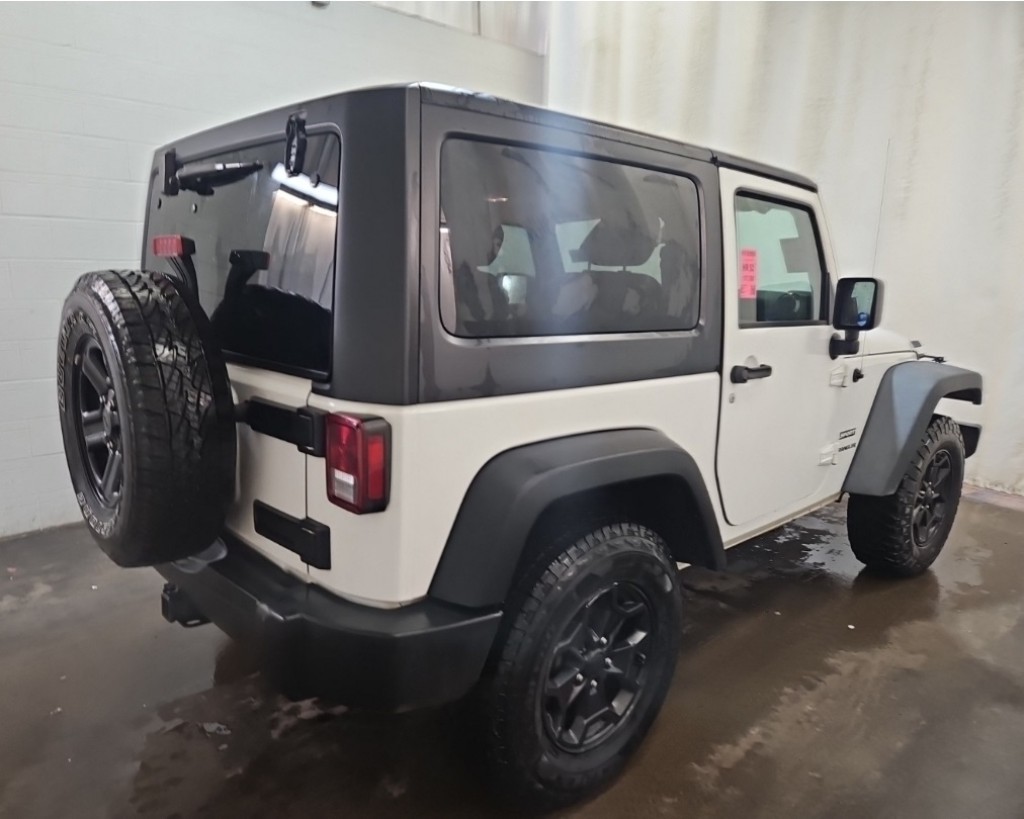 2015 Jeep Wrangler Image 3