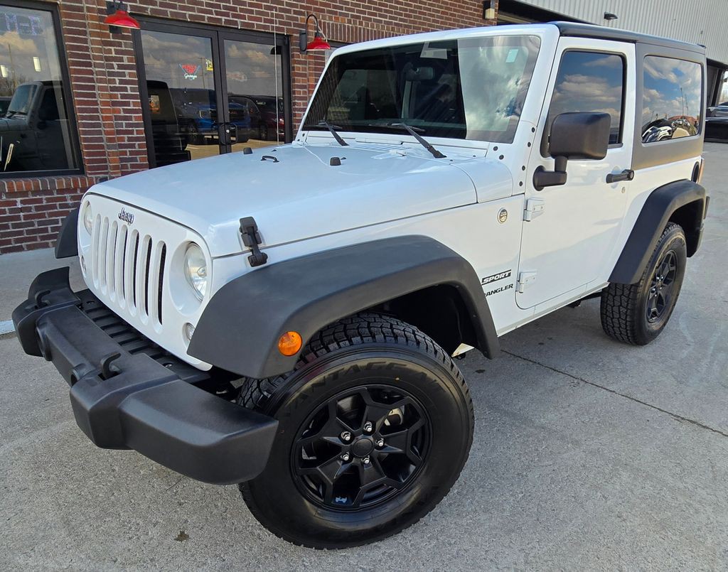 2015 Jeep Wrangler Image 2