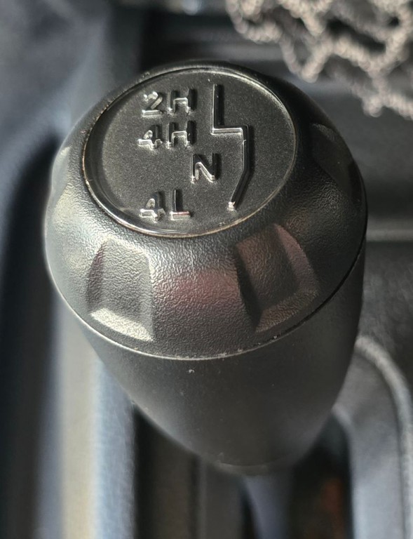 2015 Jeep Wrangler Image 24