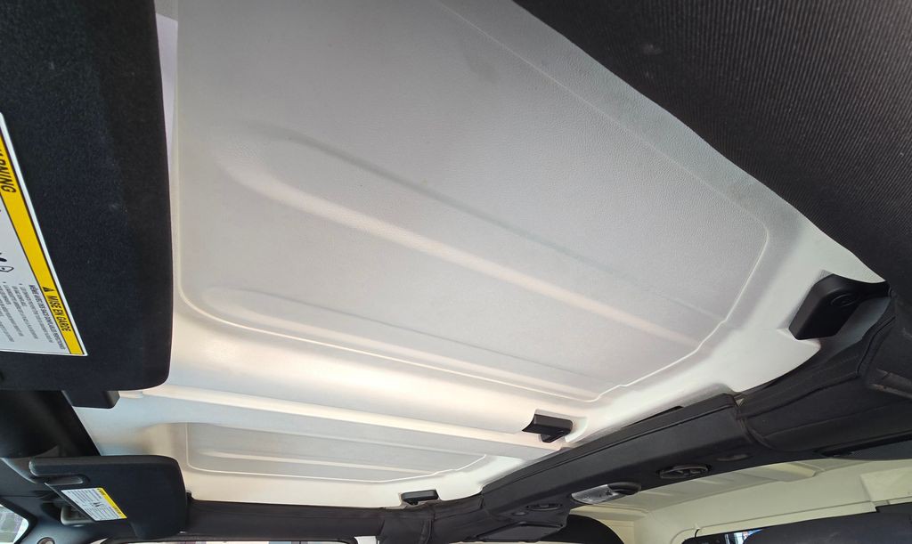 2015 Jeep Wrangler Image 26