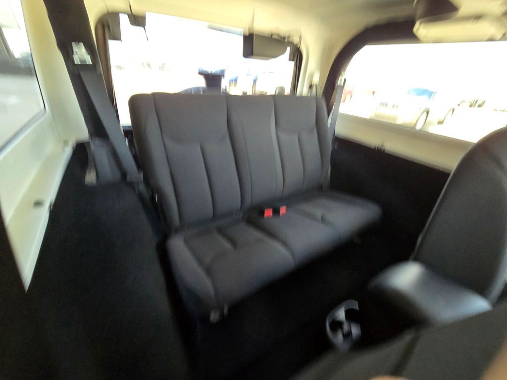 2015 Jeep Wrangler Image 32