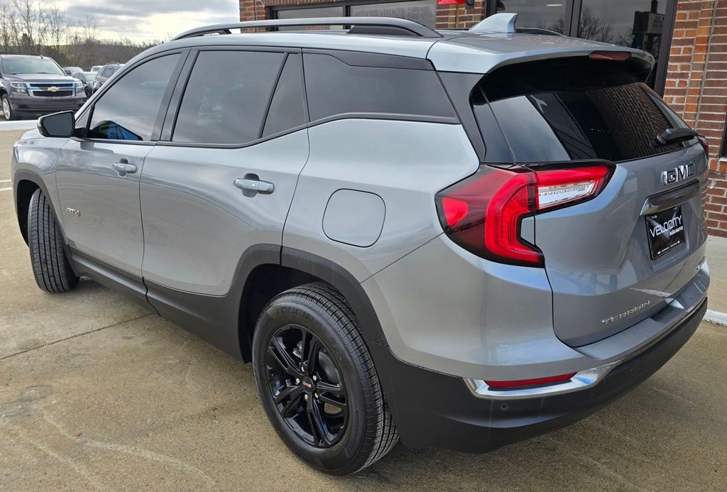 2023 GMC Terrain Image 6