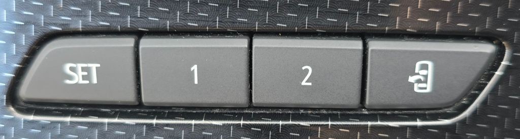 2023 GMC Terrain Image 17