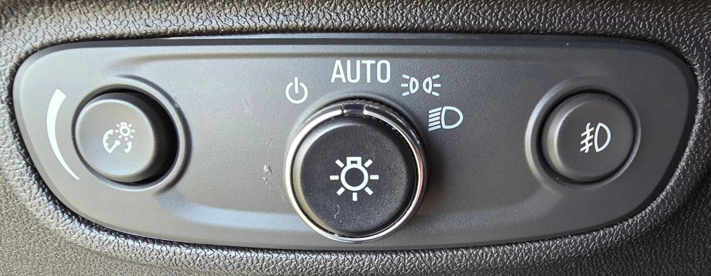 2023 GMC Terrain Image 22