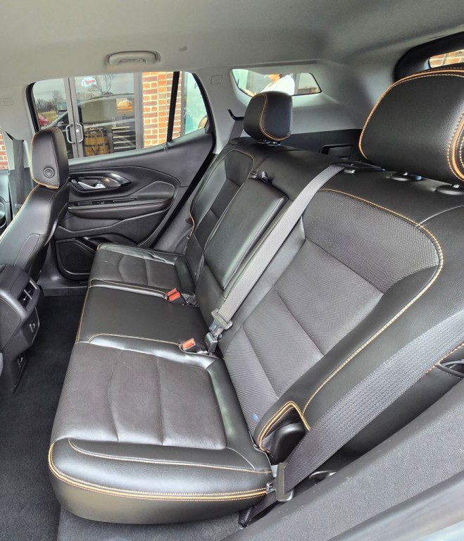 2023 GMC Terrain Image 37