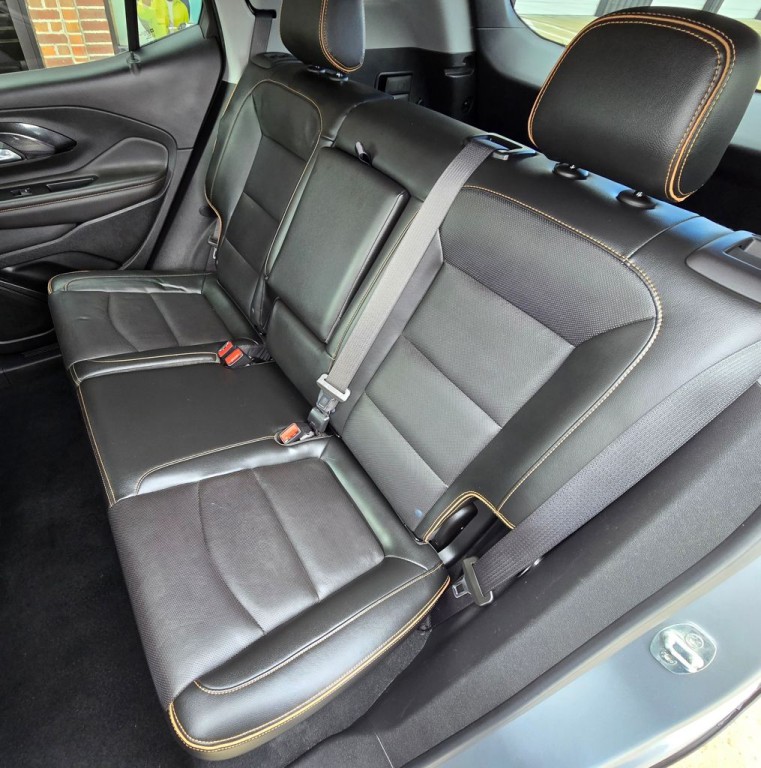 2023 GMC Terrain Image 38