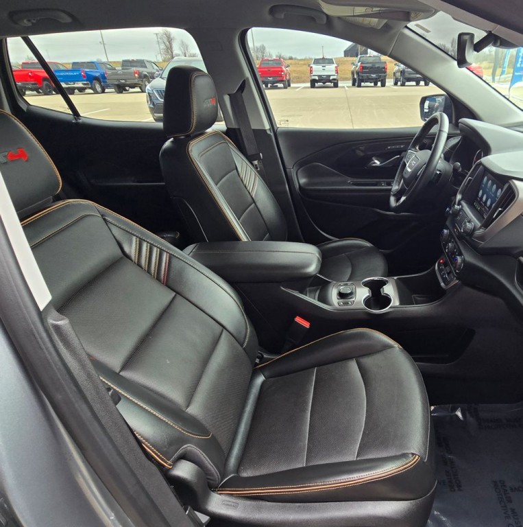 2023 GMC Terrain Image 43